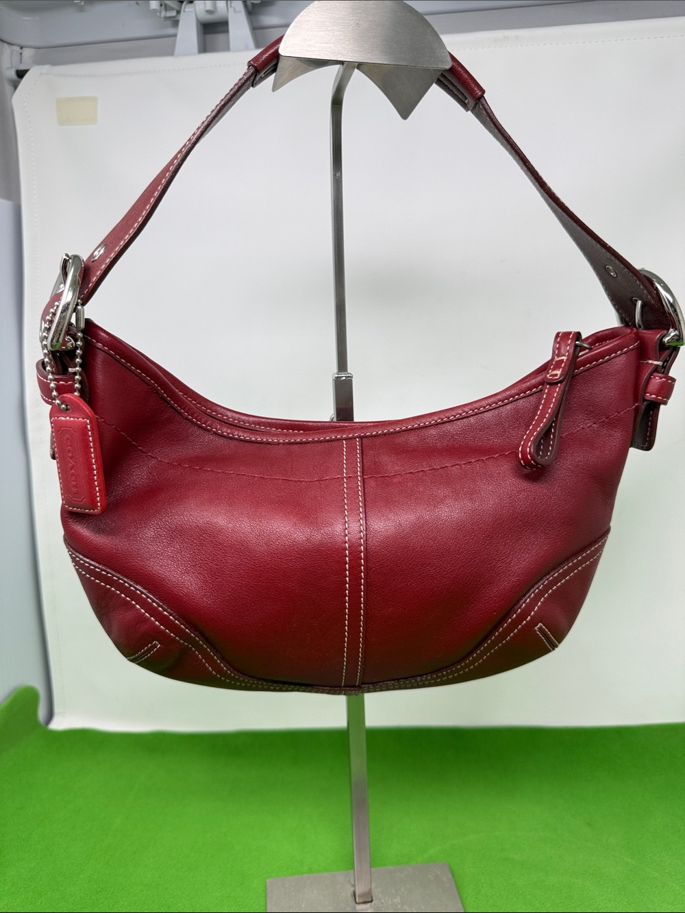 Vintage Y2K Coach 9541 Leather Red Soho Hobo Shoulder… - Gem